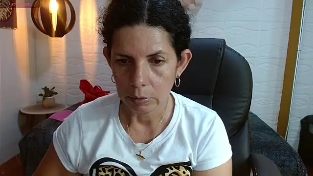 Snapshot of sila_bolum chatting on 02.12.26 sila bolum online show from 02.12.26