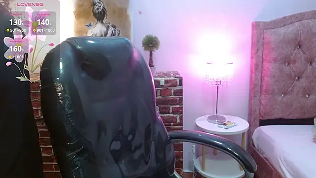 Snapshot of sila_bolum chatting on 02.15.26 sila bolum online show from 02.15.26