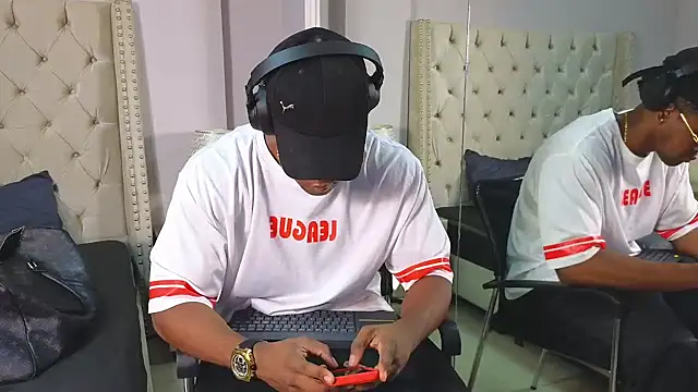 AdonisKnight online show from 01.20.25