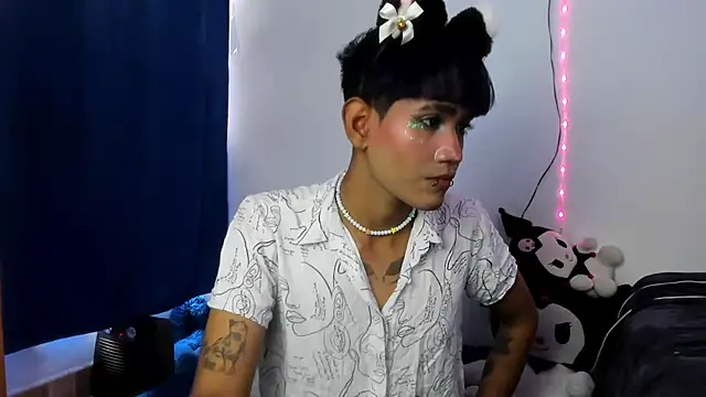 Snapshot of andrew_uwu_ chatting on 10.07.25 andrew uwu online show from 10.07.25