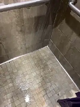 Snapshot of prettyrichie chatting on 03.20.25 prettyrichie online show from 03.20.25