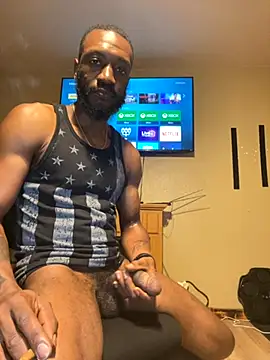 Snapshot of prettyrichie chatting on 09.30.25 prettyrichie online show from 09.30.25