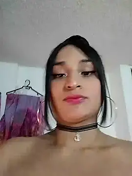 Snapshot of Pussycat_9999 chatting on 12.26.24 Pussycat 9999 online show from 12.26.24
