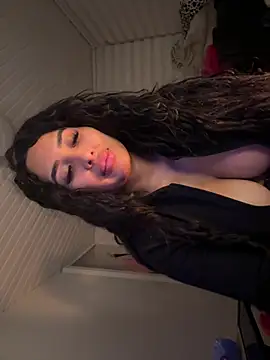 Anily Lovely online show from 05.19.26