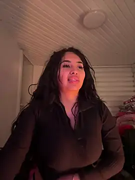 Anily Lovely online show from 05.27.26