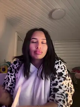 Anily Lovely online show from 07.09.26