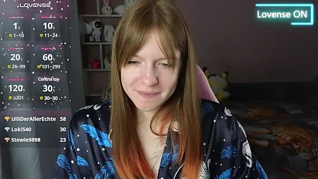 CassieJuice69 online show from 02.18.25