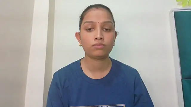 Snapshot of Aleena_Rai chatting on 09.26.25 Aleena Rai online show from 09.26.25