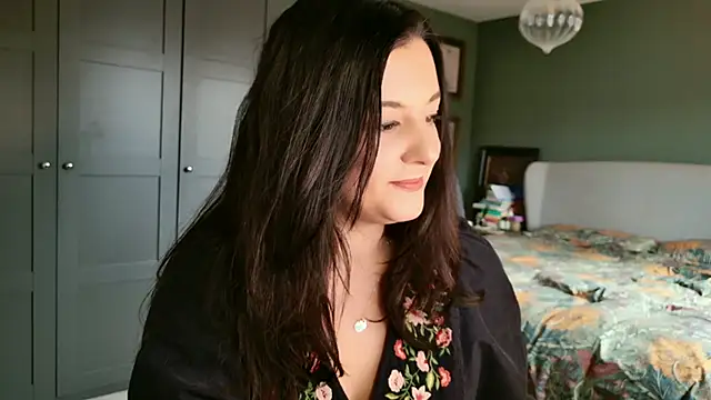 flatwhite0 online show from 02.02.26