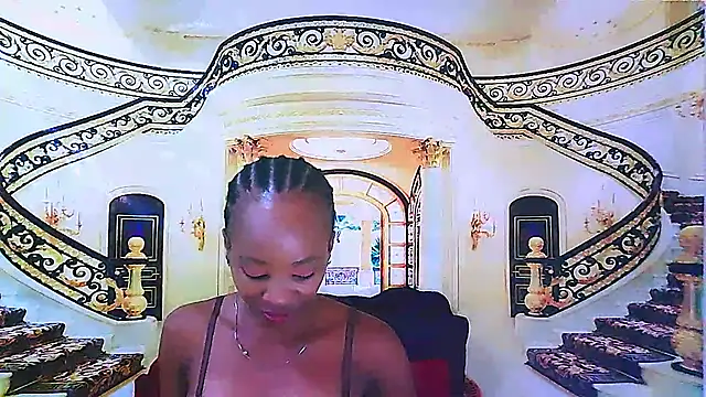 Snapshot of EbonyCreamy69 chatting on 01.03.25 EbonyCreamy69 online show from 01.03.25