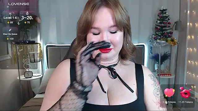 Snapshot of Emmy_Greis chatting on 12.04.24 Emmy Greis online show from 12.04.24