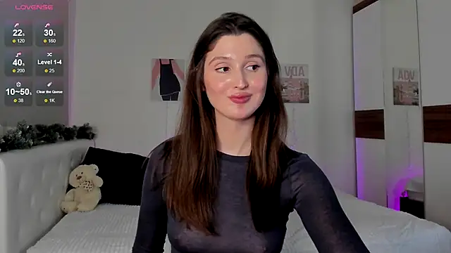 Snapshot of tender_babyy chatting on 01.04.25 tender babyy online show from 01.04.25