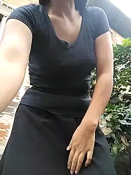 MirandaSingle online show from 04.11.26