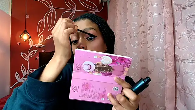 Zia Green online show from 12.29.24