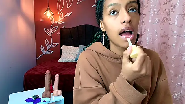 Zia Green online show from 01.11.25