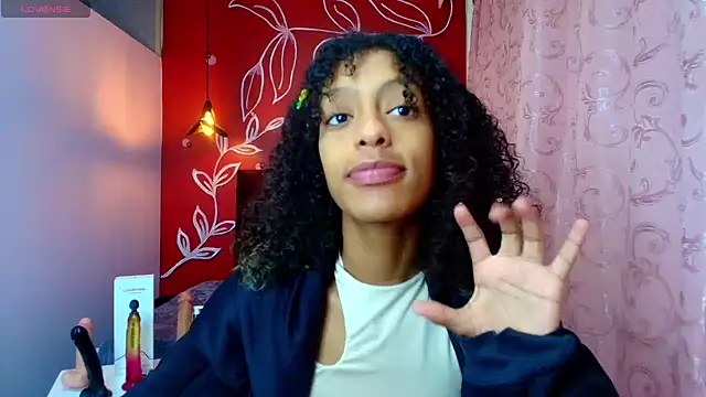 Zia Green online show from 03.10.25