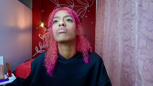 Zia Green online show from 03.20.25