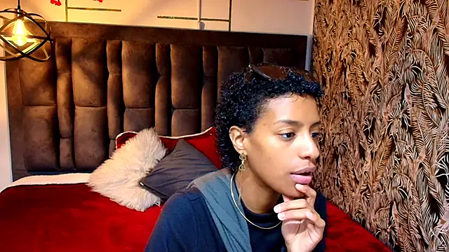 Snapshot of Zia_Green chatting on 05.05.26 Zia Green online show from 05.05.26