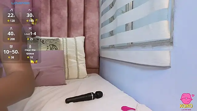 lou rosse  online show from 02.12.25