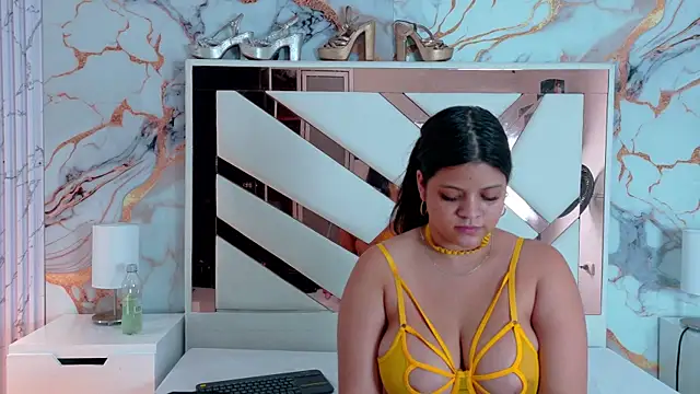 KarinaSimonz online show from 06.06.26