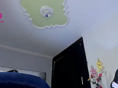 Eyleen Santos online show from 02.26.26