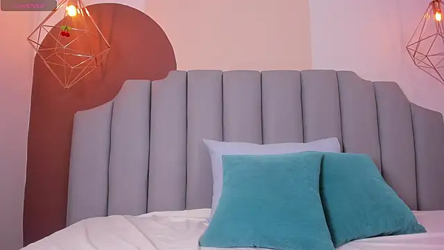 Snapshot of tammylee_ chatting on 03.05.25 tammylee online show from 03.05.25