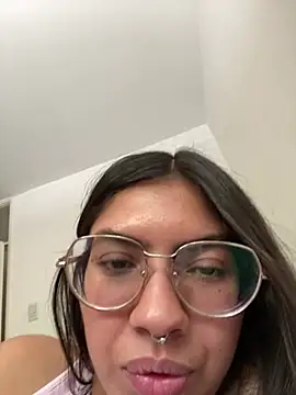 Snapshot of Argentiiniita chatting on 01.12.25 Argentiiniita online show from 01.12.25