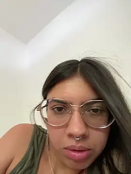 Snapshot of Argentiiniita chatting on 01.19.25 Argentiiniita online show from 01.19.25