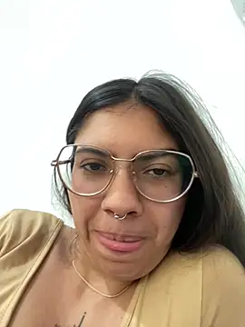 Snapshot of Argentiiniita chatting on 01.22.25 Argentiiniita online show from 01.22.25