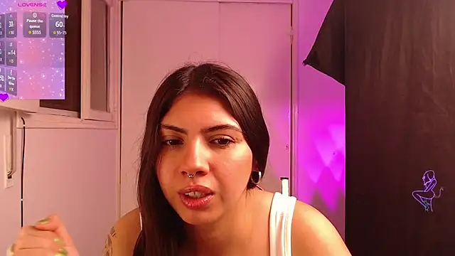 Snapshot of Argentiiniita chatting on 09.13.25 Argentiiniita online show from 09.13.25