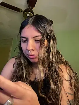 Argentiiniita online show from 04.15.26