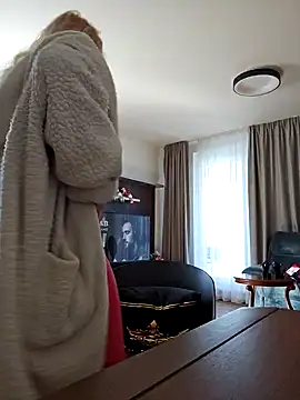 Snapshot of MariaRichi_ chatting on 03.19.25 MariaRichi  online show from 03.19.25