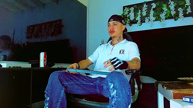 HannibalLester online show from 04.10.26