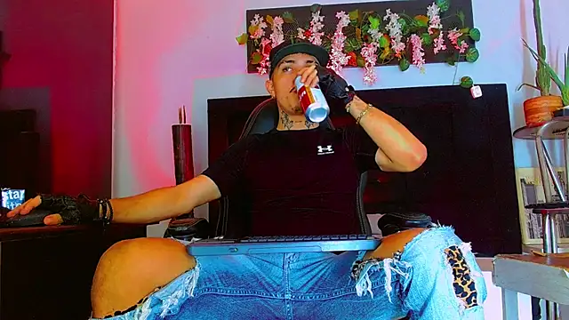 HannibalLester online show from 04.11.26