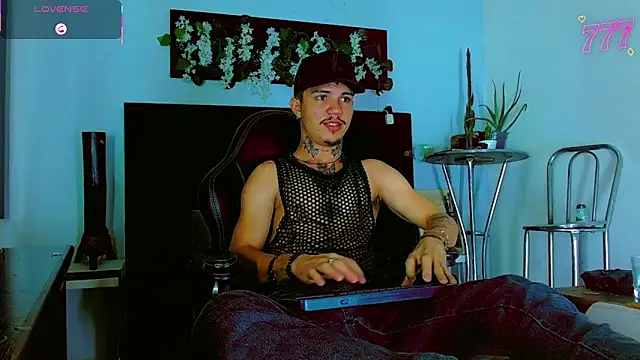HannibalLester online show from 05.04.26
