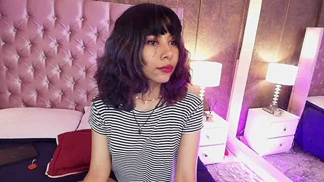 Akane Uwu online show from 02.19.25