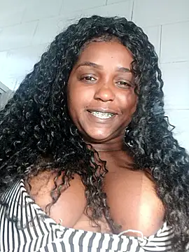 Snapshot of annybarros21 chatting on 01.14.26 annybarros21 online show from 01.14.26