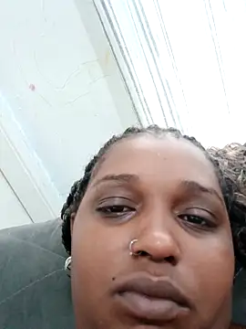 Snapshot of annybarros21 chatting on 02.15.26 annybarros21 online show from 02.15.26