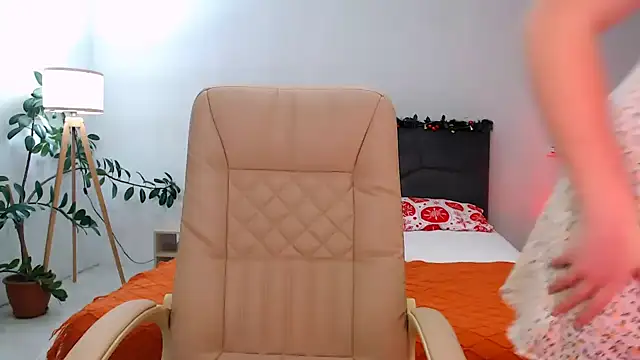 NaughtyNylonFeet online show from 12.20.24