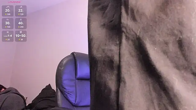 Carlasxdreams online show from 04.25.26