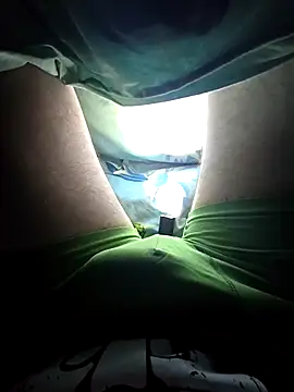 Snapshot of Ibag01 chatting on 03.02.25 Ibag01 online show from 03.02.25