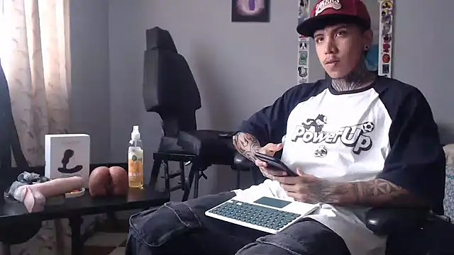 Nickhot0609 online show from 01.12.25