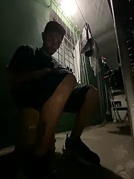 Jestebanano online show from 05.02.26