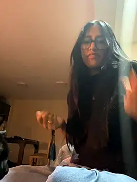 AleFantasy0001 online show from 11.27.25