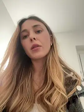 Sophie Enzo online show from 03.01.25