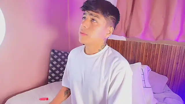 kiing azahell online show from 03.17.26