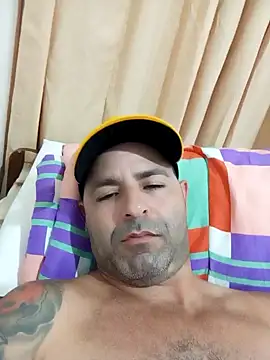 Snapshot of Marciogrei chatting on 02.05.25 Marciogrei online show from 02.05.25