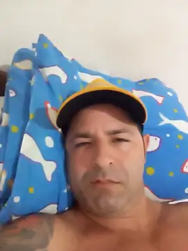 Snapshot of Marciogrei chatting on 03.05.25 Marciogrei online show from 03.05.25