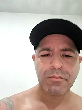 Marciogrei online show from 12.15.25