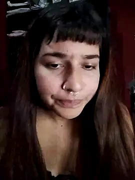 Snapshot of Cloeegoth chatting on 03.04.25 Cloeegoth online show from 03.04.25